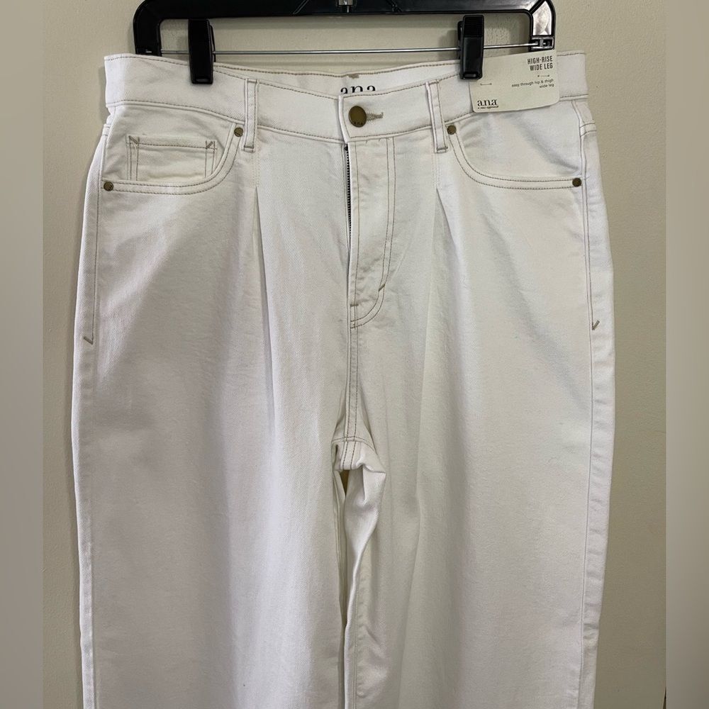 a.n.a Women's High-Rise Wide Leg Pleated Jeans White. Size 10. NWT - Picture 8 of 16
